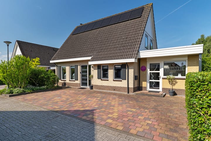 Photo of property Dwergstern 3, Emmen