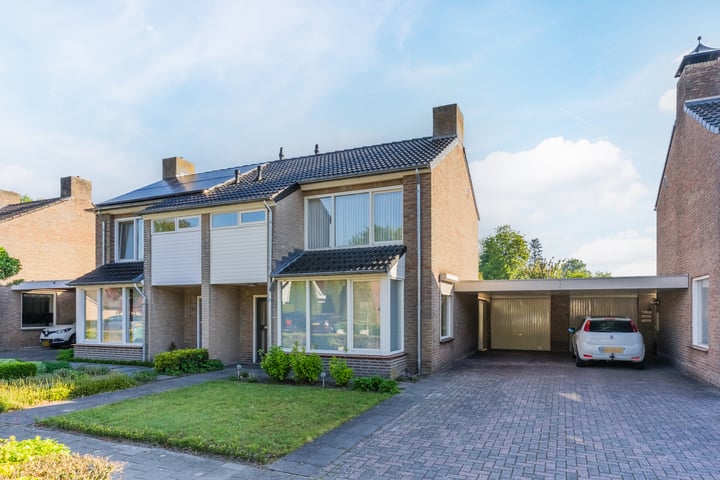 Dyckmeesterstraat 38 in Hoogeloon