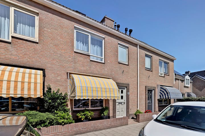 E.A. Borgerstraat 20 in Katwijk