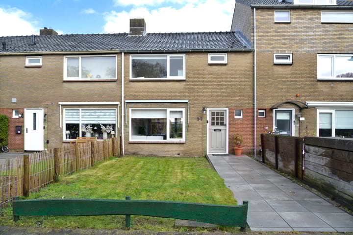 Photo of property E. de Bruynstraat 77, Naarden