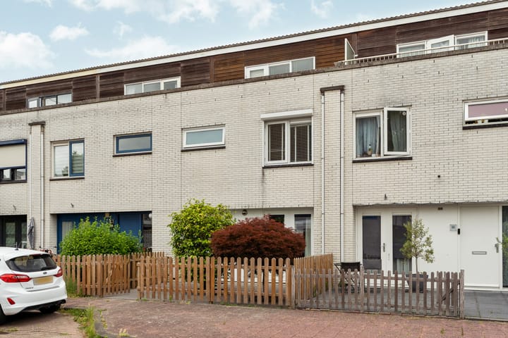 E. du Perronstraat 52 in Almere