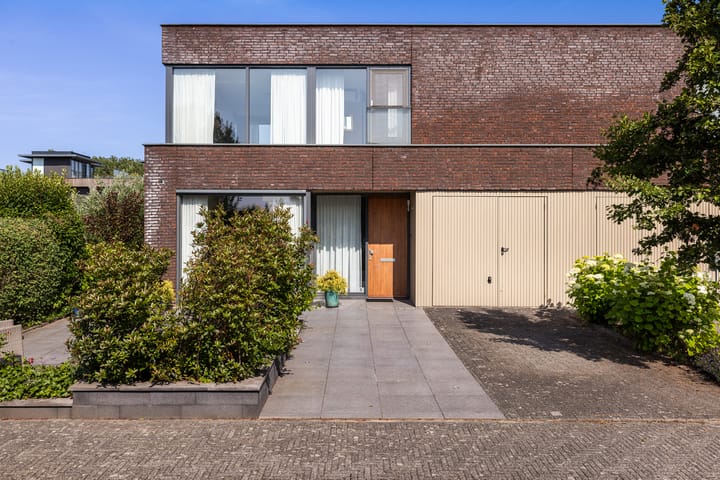 Photo of property Eb 11, Dordrecht