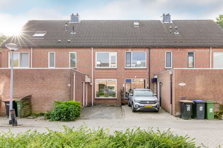 Ebstraat 11, Lelystad Photo of property Ebstraat 11, Lelystad