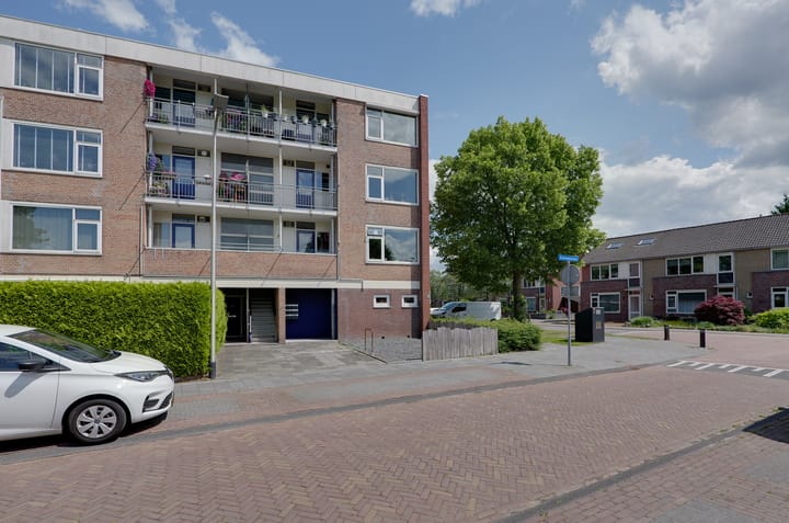 Echtenstraat 2 in Assen