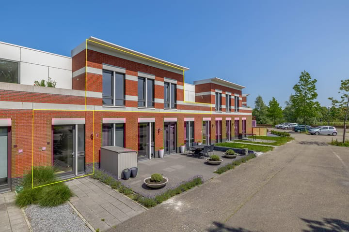 Ede Staalstraat 6 in Delfzijl