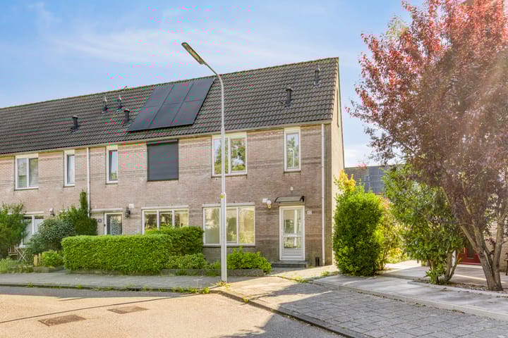 Edelenburg 40 in Hoofddorp