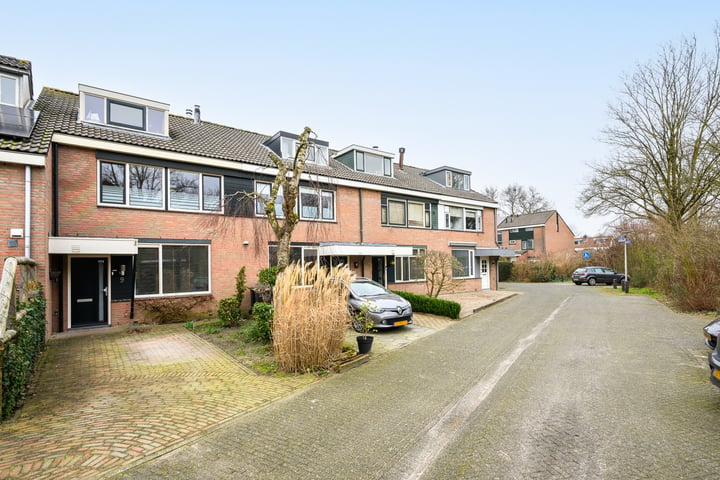 Edelhert 9 in Huizen