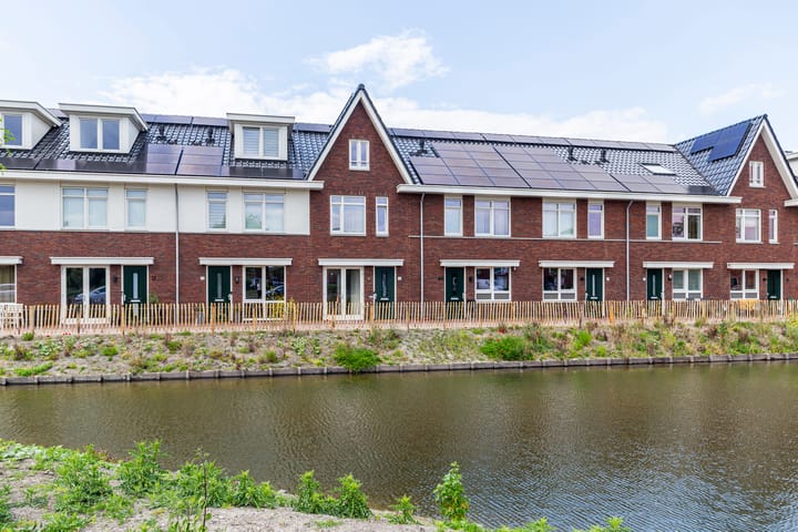 Edgar du Perronstraat 13 in 's-Gravenhage Foto