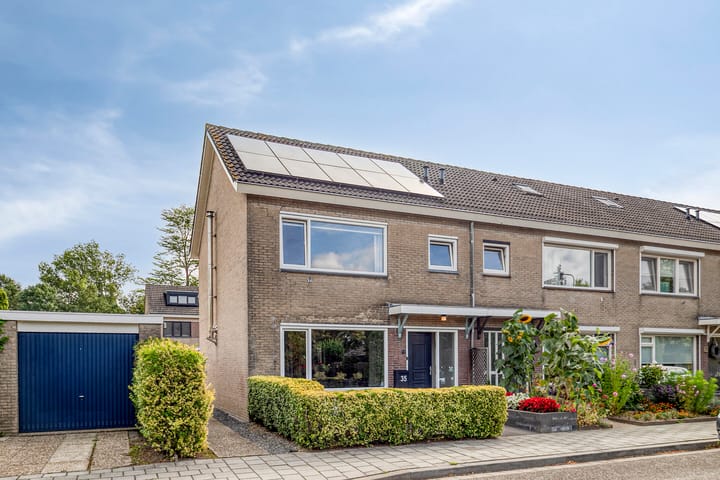 Photo of property Edisonstraat 35, Terneuzen