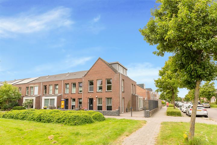 Eduard Jacobslaan 31 in Beverwijk