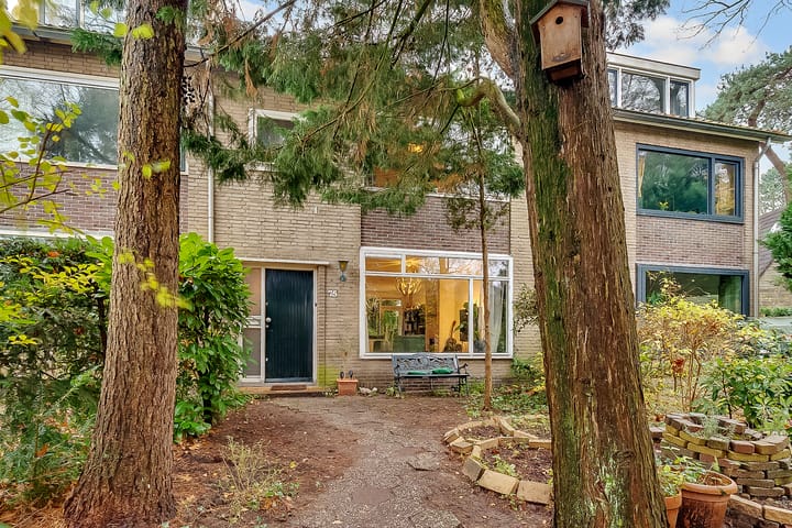 Eekhoornlaan 75 in Den Dolder foto