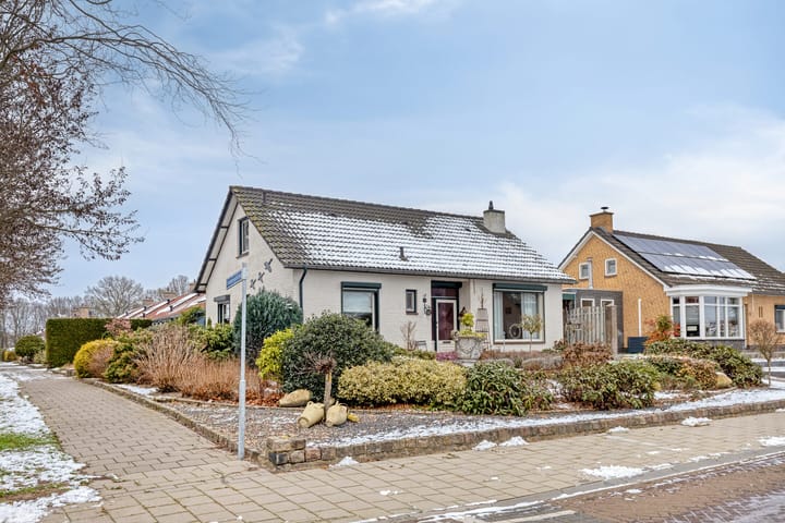 Eelserstraat 17 dans Beringe photo