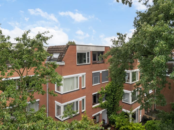 Foto von Haus Eemnesserweg 1-32, Hilversum