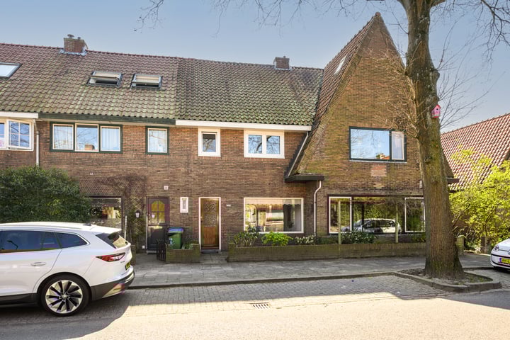 Eemnesserweg 132 in Hilversum