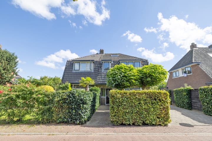 Eemnesserweg 23 in Huizen