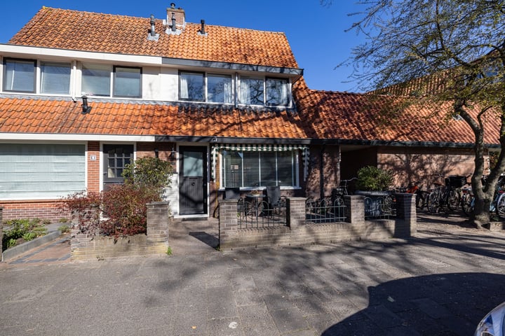 Eemnesserweg 65 in Hilversum