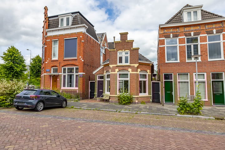 Eemskanaal 4 in Groningen Foto