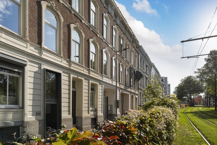 Photo of property Eendrachtsweg 64D, Rotterdam