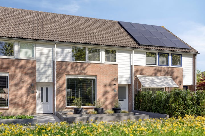 Eendvogelstraat 38 in Heinkenszand