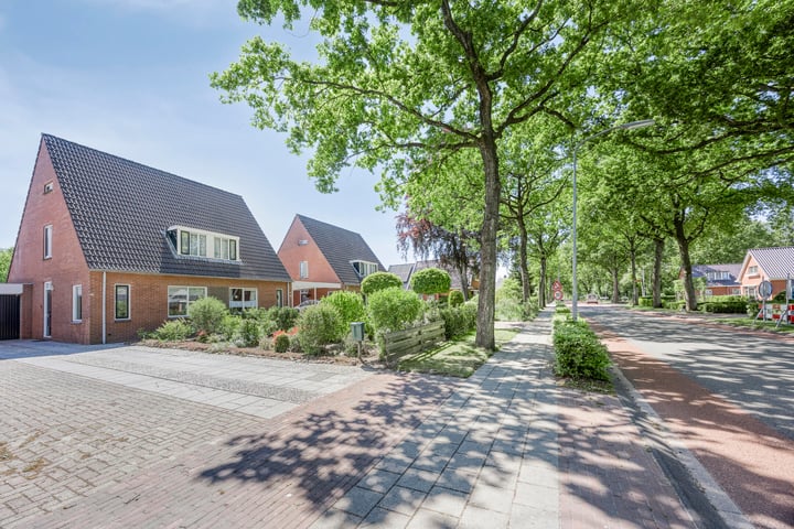 Photo of property Eenerstraat 33, Norg