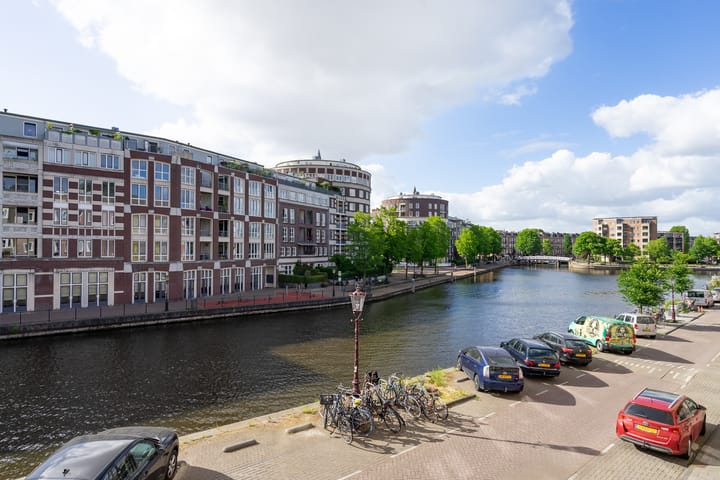Eerste Kostverlorenkade 10-1 in Amsterdam foto