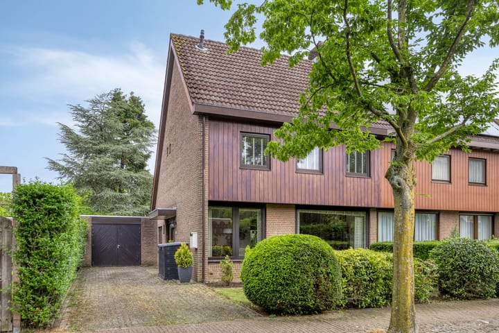 Eerste Morgen 12 in 's-Hertogenbosch