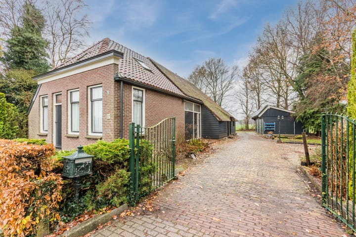 Eesveenseweg 97 in Eesveen foto