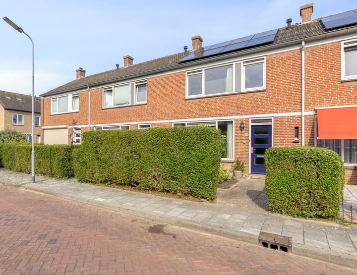 Photo of property Egbert Kortenaerstraat 23, 's-Hertogenbosch