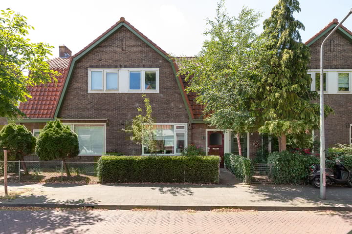 Egelantierstraat 62 in Hilversum