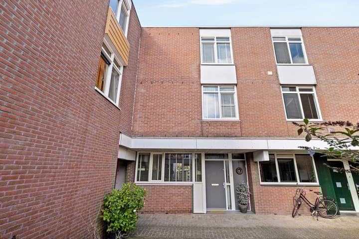 Eiberoord 10 in Leiden foto