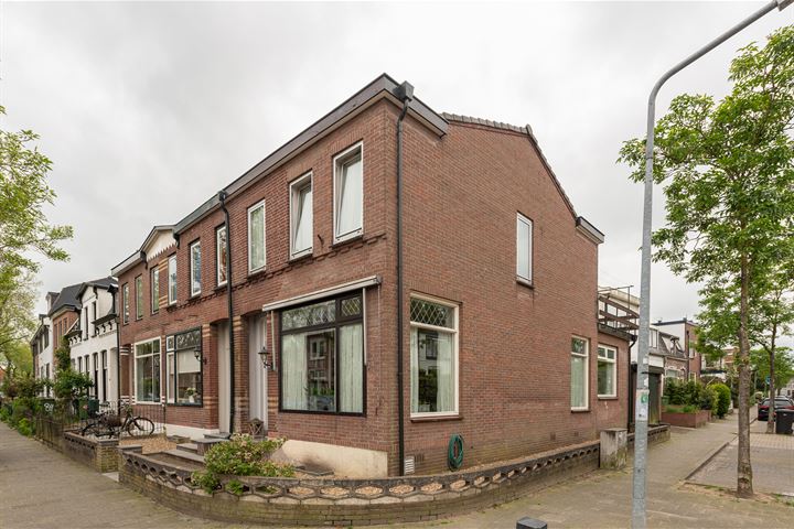 Eikbosserweg 76 in Hilversum