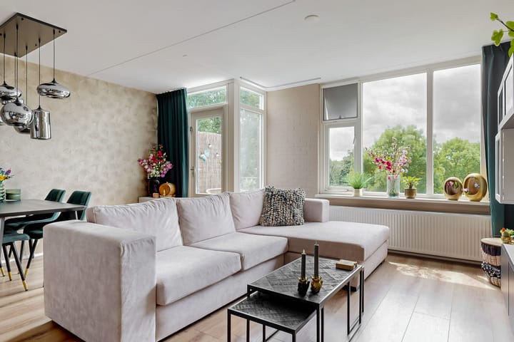 Eikenhorst 423 in Alphen aan den Rijn