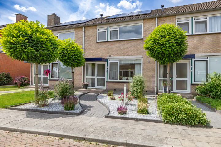 Eikenlaan 11 in Meeden