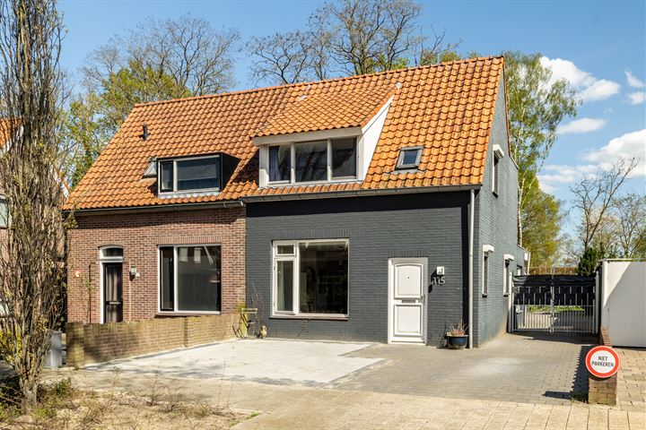 Eikenlaan 115 in Oosterhout