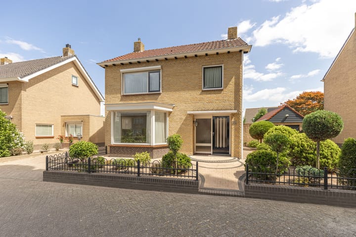 Photo of property Eikenlaan 24, Zundert