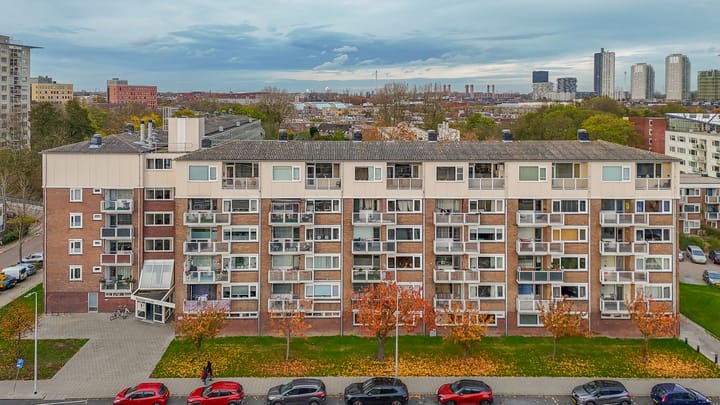 Eikenlaan 27E in Spijkenisse