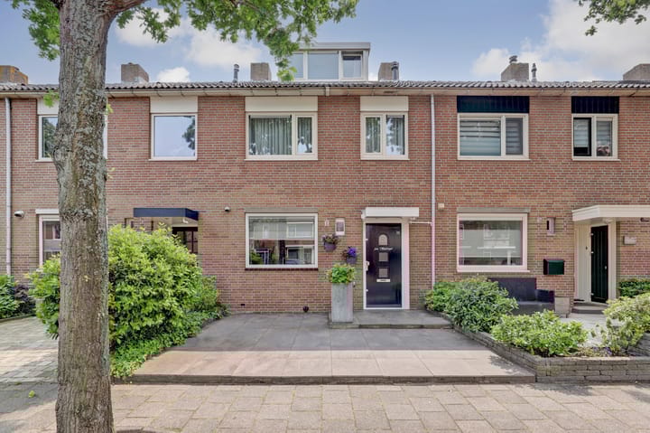 Eikenlaan 32 in 's-Gravenzande