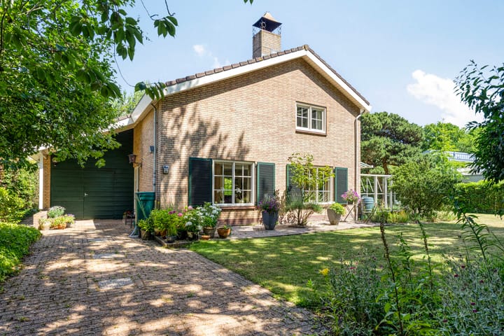 Eikenlaan 32 in Oostkapelle
