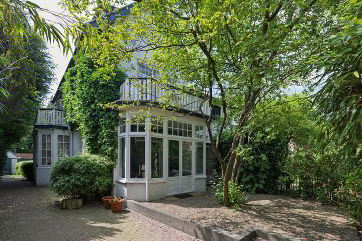 Eikenlaan 4A in Bussum