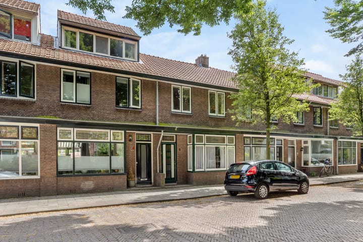 Eikenlaan 5 in Leiderdorp