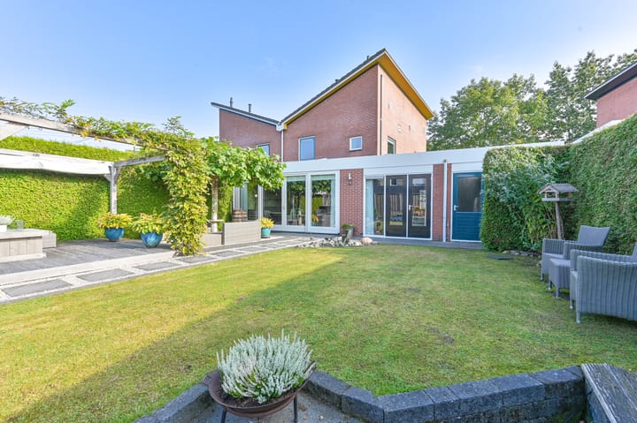 Eikenweg 10 in Hoogezand