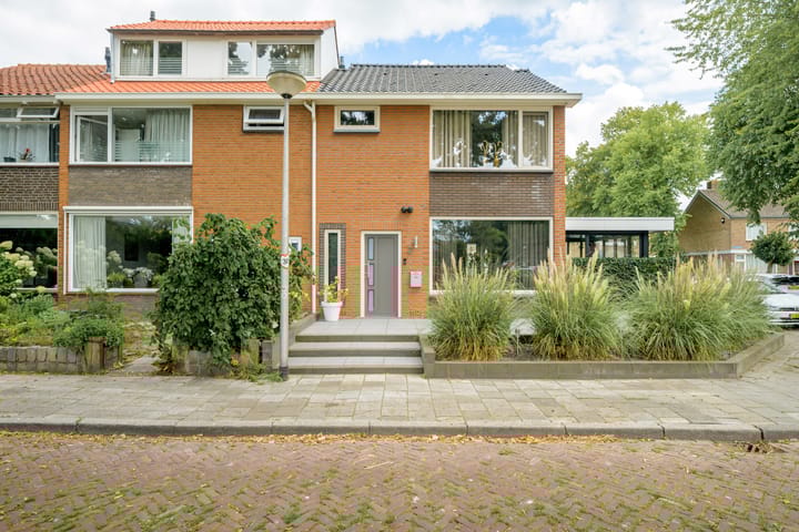 Eikstraat 2 in Etten-Leur