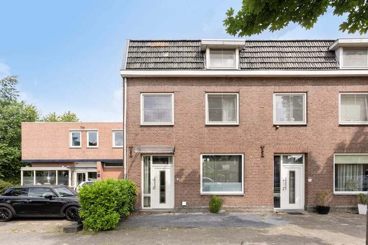 Einderstraat 1E in Heerlen