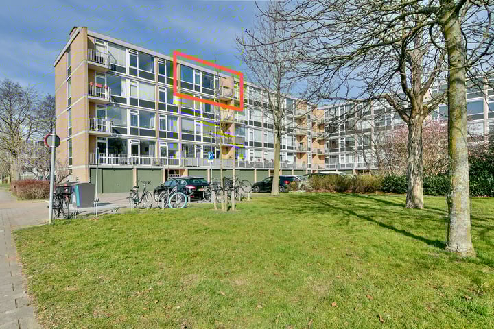 Photo of property Einsteinlaan 279, Badhoevedorp
