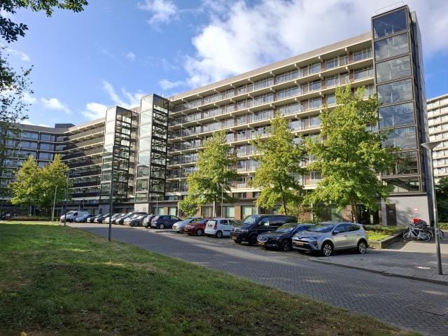 Einsteinplaats 965 in Rotterdam