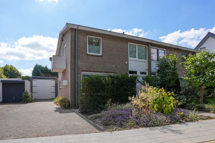 Photo of property Einthovenstraat 10, Geleen