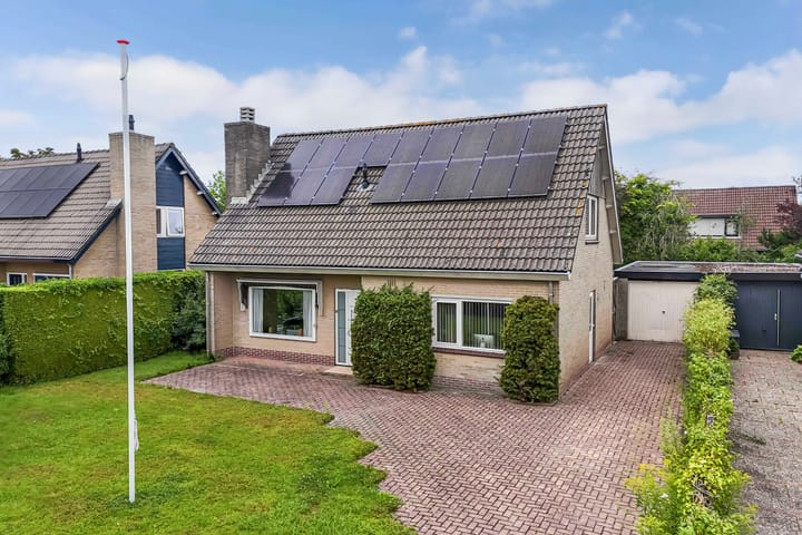 Photo of property Eise Eisingastrjitte 46, Dronryp