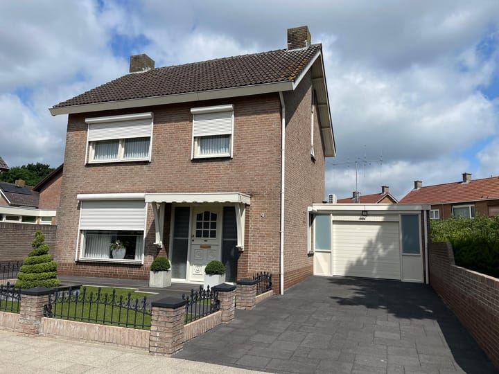 Eksterdonk 4 in St. Willebrord