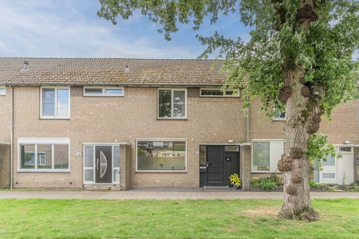 Photo of property Elbestraat 13, Veghel