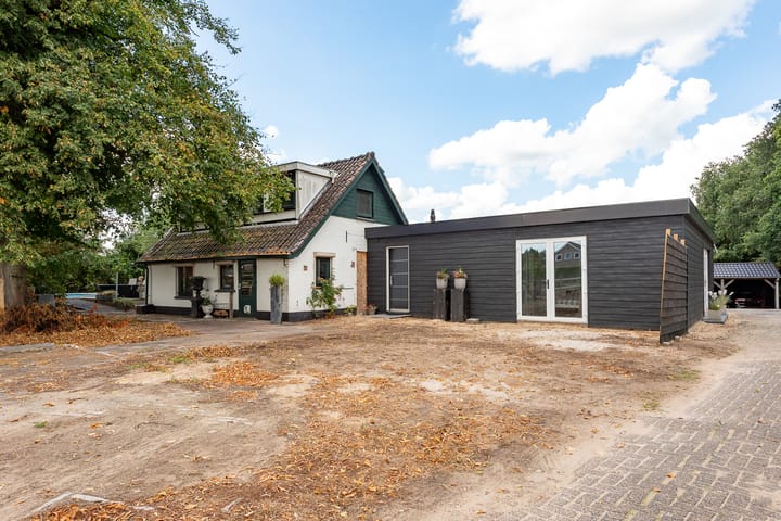 Elburgerweg 4 in Hattemerbroek